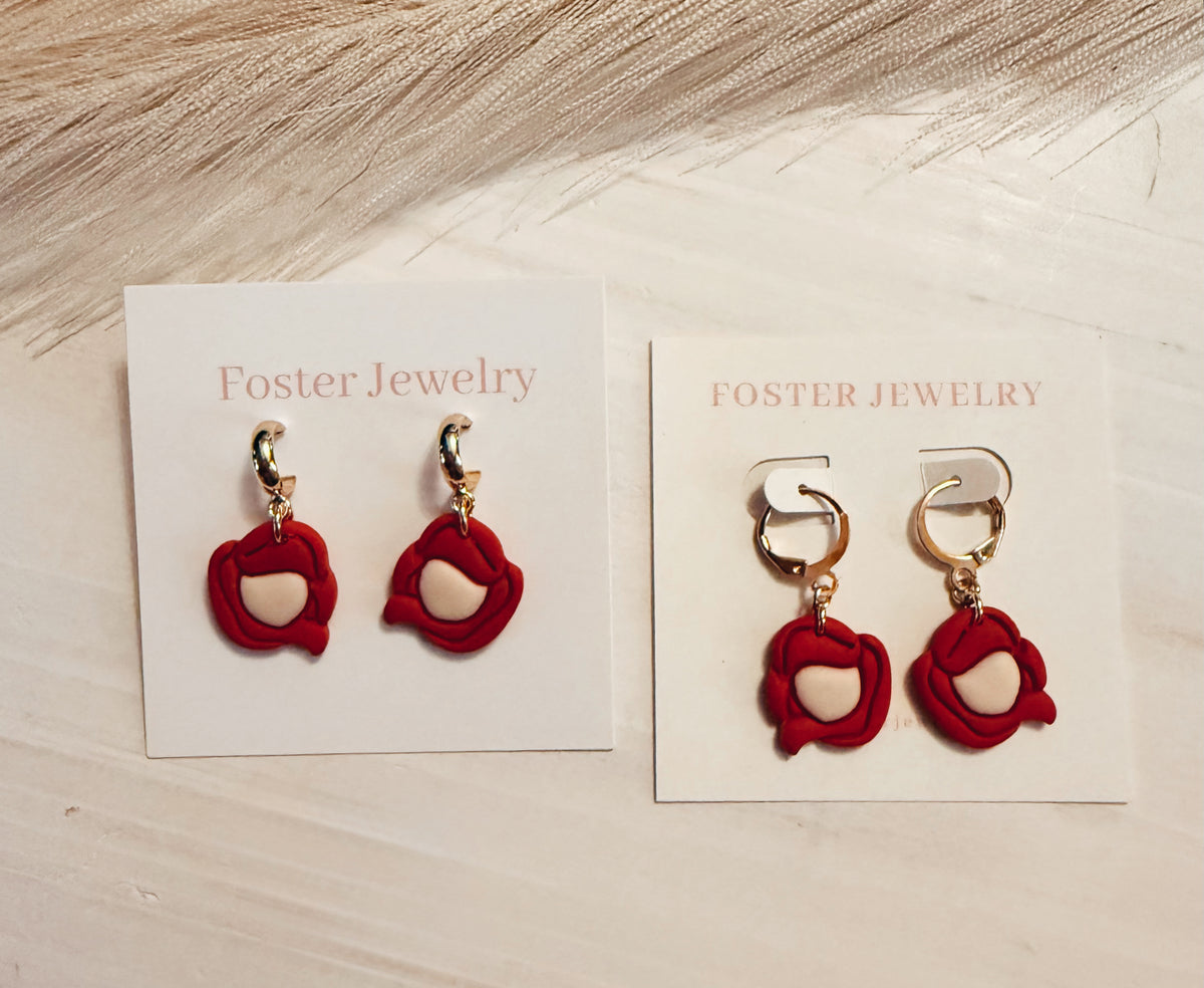 Mini princess earrings