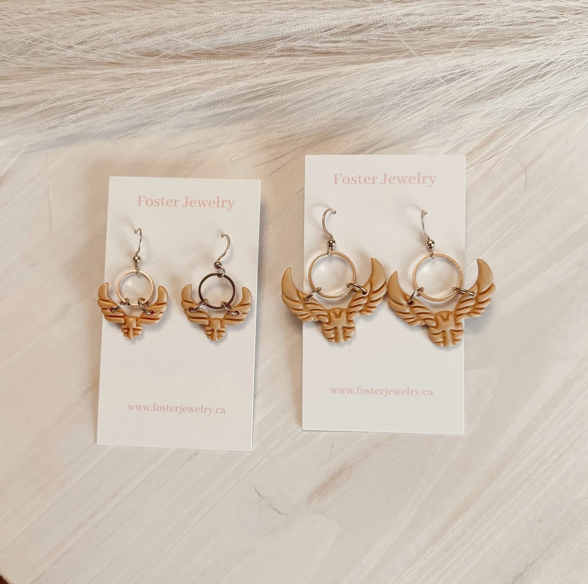 Flying golden ball earring