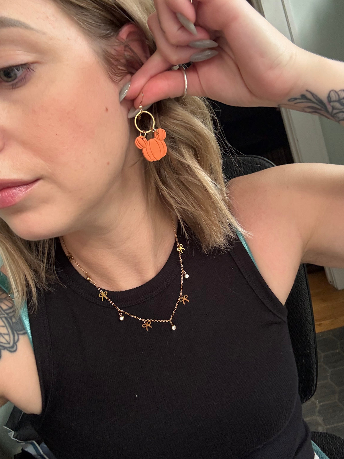 Mouse pumkin earrings