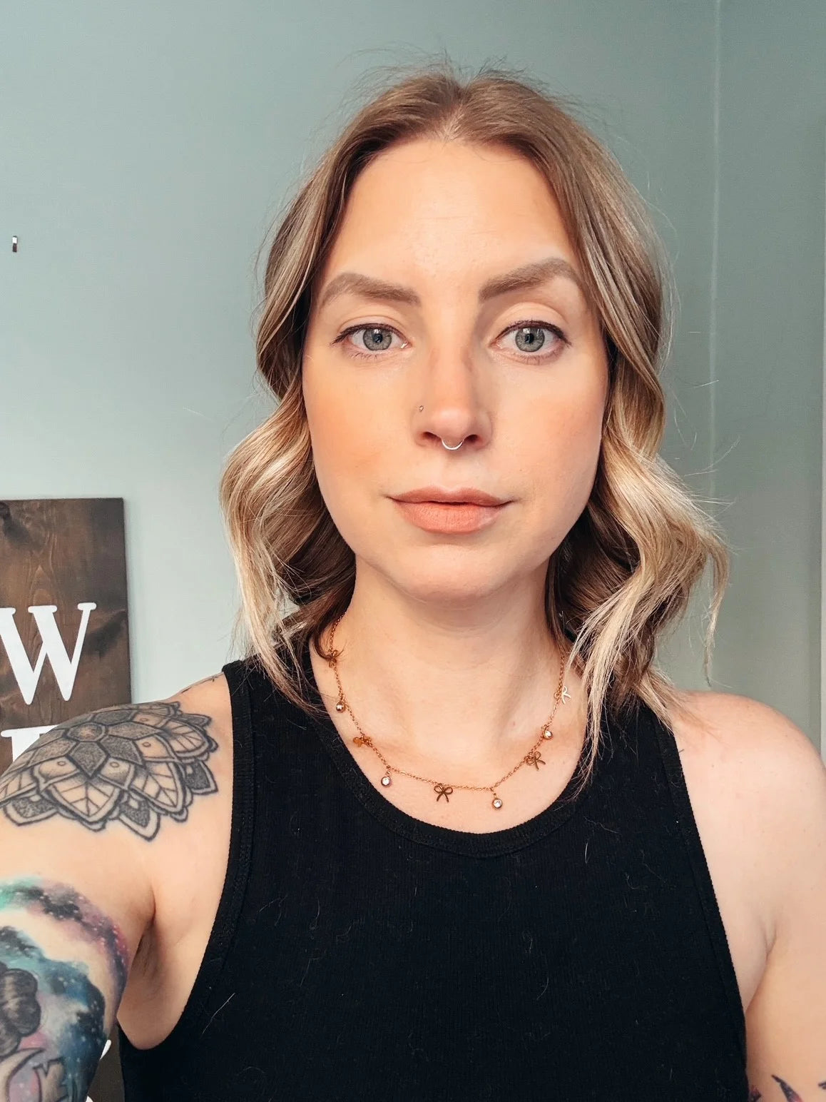 The Grace Bow Necklace